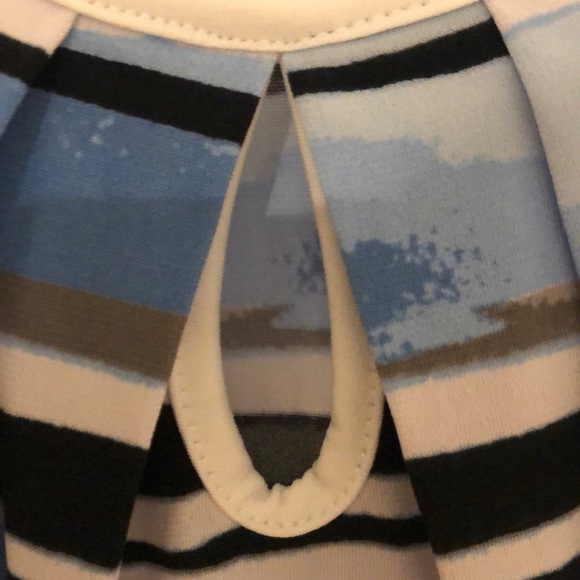 Tank top - Picture 3 of 4